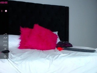 Angela, ?? nude on Live Cam Girls Room