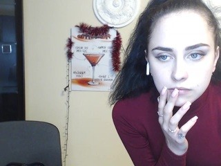 curlyafina nude on Live Cam Girls Room