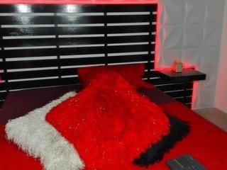 emma-rossee nude on Live Cam Girls Room