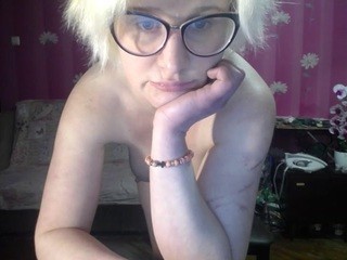 insatiablehannah nude on Live Cam Girls Room
