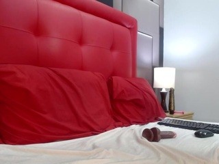 kony-caramel nude on Live Cam Girls Room