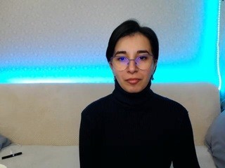 lady-milka4u nude on Live Cam Girls Room