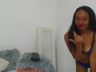 lindarusellz nude on Live Cam Girls Room