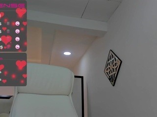 meganwhite3 nude on Live Cam Girls Room