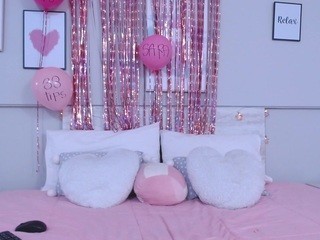 pinkycandy nude on Live Cam Girls Room