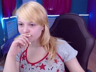 sonyagreyson nude on Live Cam Girls Room