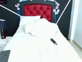 Valentina nude on Live Cam Girls Room