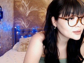 akinalu nude on Live Cam Girls Room