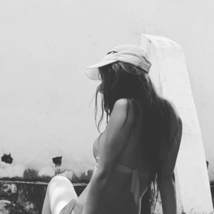 Aleja_21 naked before webcam in live video chat