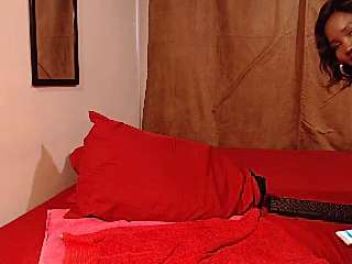 BustyMatureXX naked stripping on cam for live sex video chat