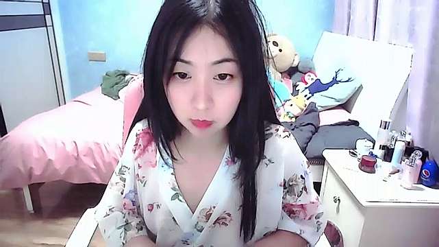 carrie_mm6 naked stripping on cam for live sex video chat