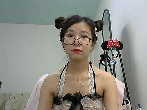 Cute_Ruby naked stripping on cam for live sex video chat