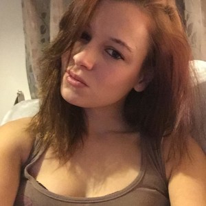 DeepScarlett naked before webcam in live video chat