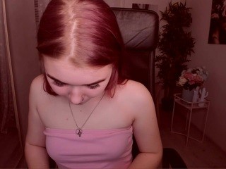 Ｂ, ｅｌｌａ ♥ nude on Live Cam Girls Room