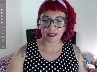eimy-hot nude on Live Cam Girls Room