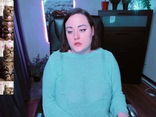 friendlymira nude on Live Cam Girls Room