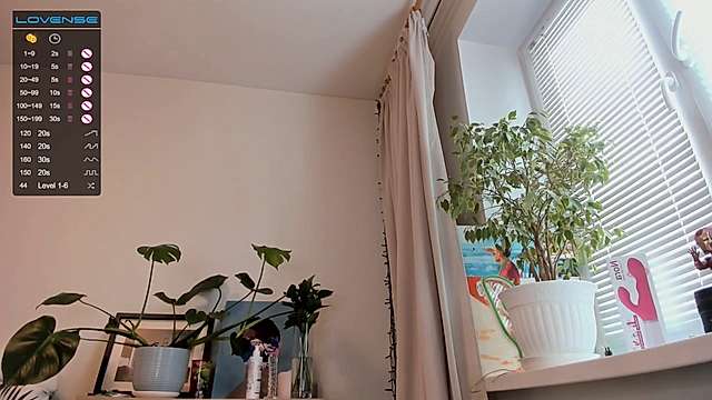 –Horny– naked stripping on cam for live sex video chat