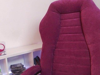 hotcarolinexo nude on Live Cam Girls Room