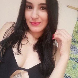 Jade_cole naked before webcam in live video chat
