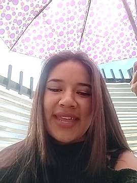 Juli_zu naked stripping on cam for live sex video chat