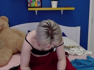 Karen nude on Live Cam Girls Room