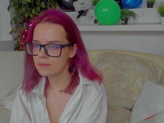 mary-ami nude on Live Cam Girls Room