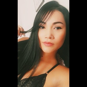 Michellochoa naked before webcam in live video chat