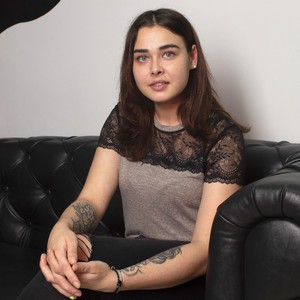 MonikaTender naked before webcam in live video chat