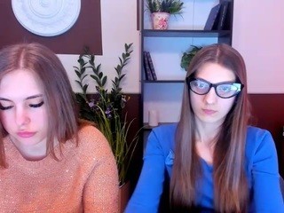 pettylove nude on Live Cam Girls Room