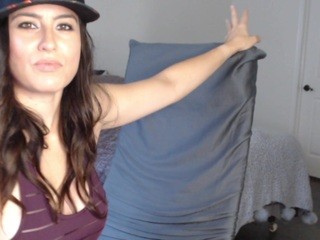 Rogue nude on Live Cam Girls Room