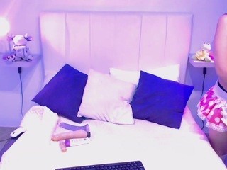 sweetxtemptationn nude on Live Cam Girls Room