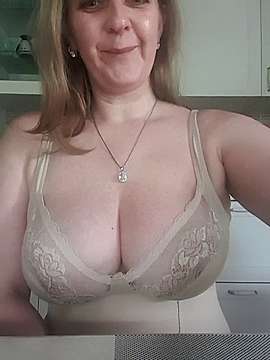 81dolcezza naked stripping on cam for live sex video chat