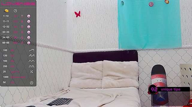 AubreyCooper naked stripping on cam for live sex video chat