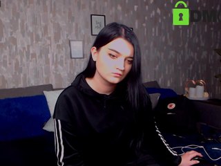brielle-best nude on Live Cam Girls Room