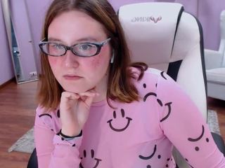 ?, ? ℝ?????? ?? nude on Live Cam Girls Room