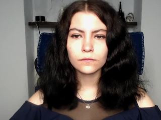 Jocelyn-Morales nude on Live Cam Girls Room