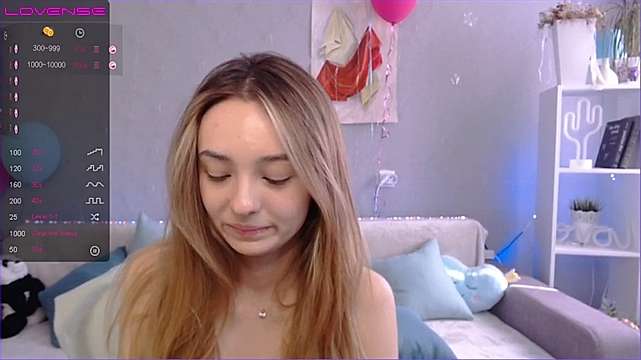 Karlee_Grey_ naked stripping on cam for live sex video chat