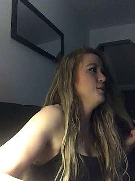 laurenwilliam naked stripping on cam for live sex video chat