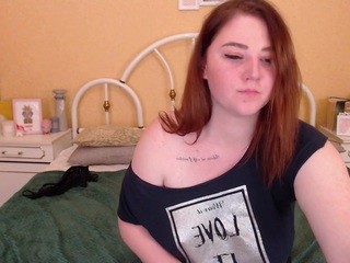 lillyloan4u nude on Live Cam Girls Room
