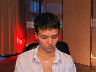 lola-lichi nude on Live Cam Girls Room