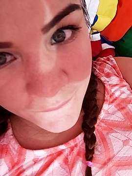 Marlyredsex naked stripping on cam for live sex video chat