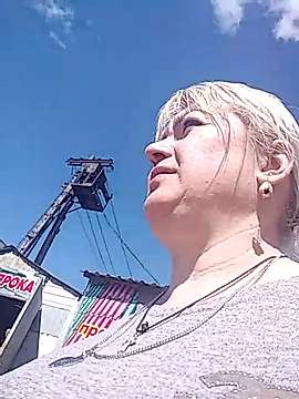 milasuper naked stripping on cam for live sex video chat