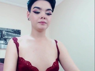 moranaeast nude on Live Cam Girls Room