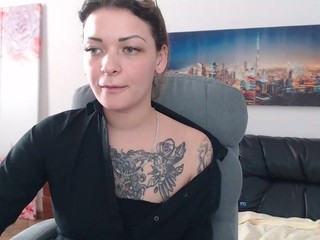 purpleangel nude on Live Cam Girls Room