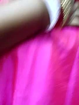 Red_rose12 naked stripping on cam for live sex video chat