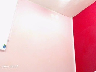 Roxy! :3 nude on Live Cam Girls Room
