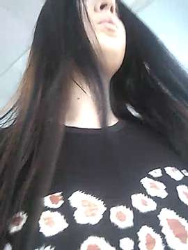 Switty_Nika naked stripping on cam for live sex video chat