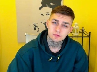 tylertwhite nude on Live Cam Girls Room
