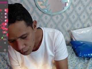 yuli-and-mark nude on Live Cam Girls Room