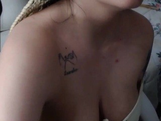 birdie-brooks nude on Live Cam Girls Room